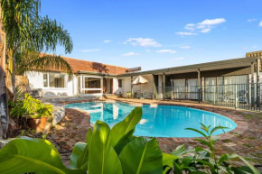 The Zen Hideout - Tauranga South Holiday Home
